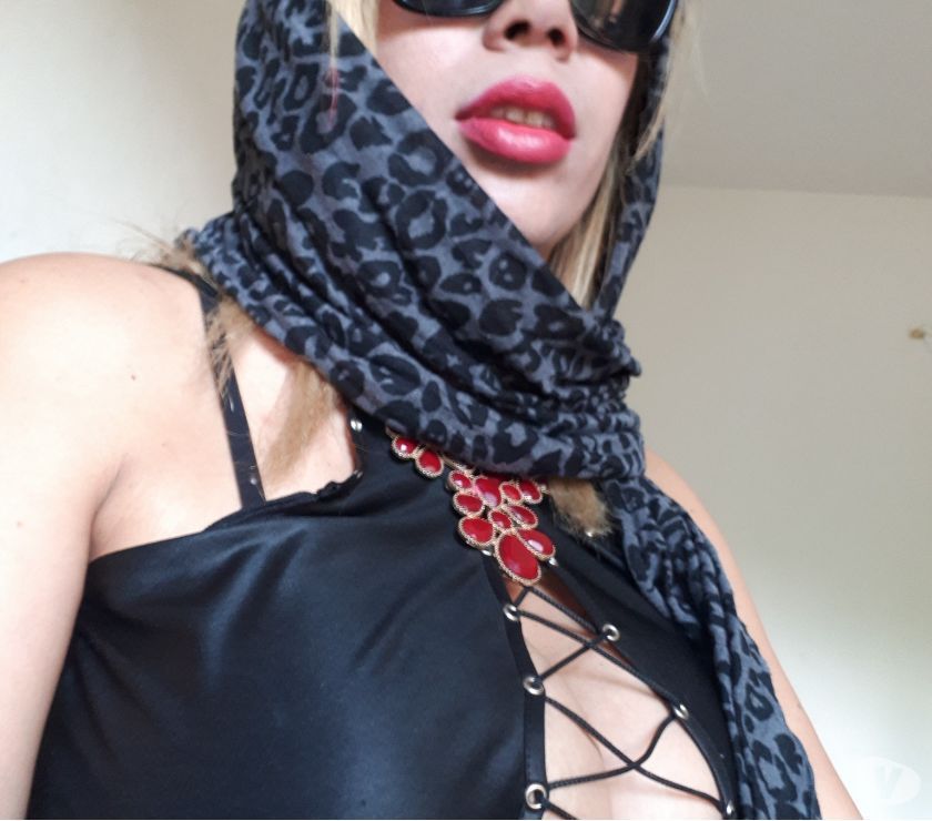 Blonde mature très sensuelle à Bethune