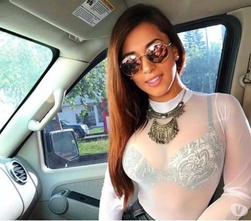 Magnifique et séduisante jeune fille sur Lille